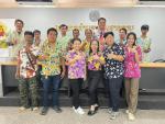 เชิญชวนสวมใส่เสื้อลายดอก